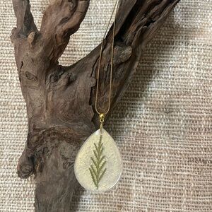 Gold Leaf Pendant Necklace